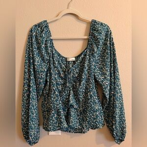 Heatherly Noelle Ruched Floral Cropped Blouse